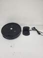 iRobot Roomba 805 Cordless Wi-Fi Robotic Vacuum Cleaner W/ Charger Untested image number 1