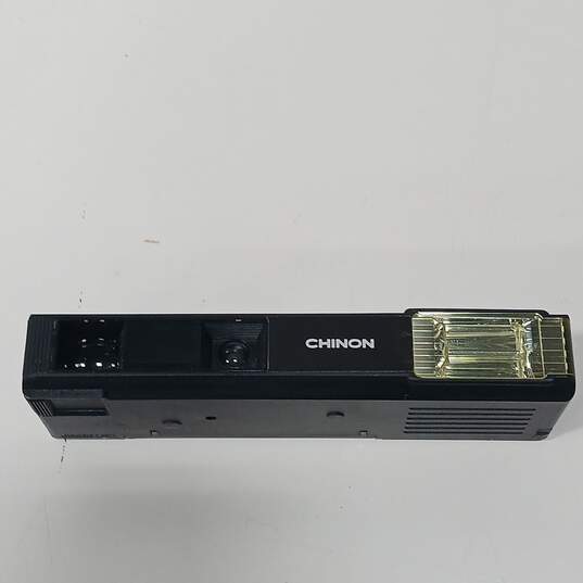 Vintage Chinon Pocketpak Flash Camera in Case image number 4