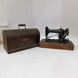 1923 ATQ Singer 99K Sewing Machine W/ Case