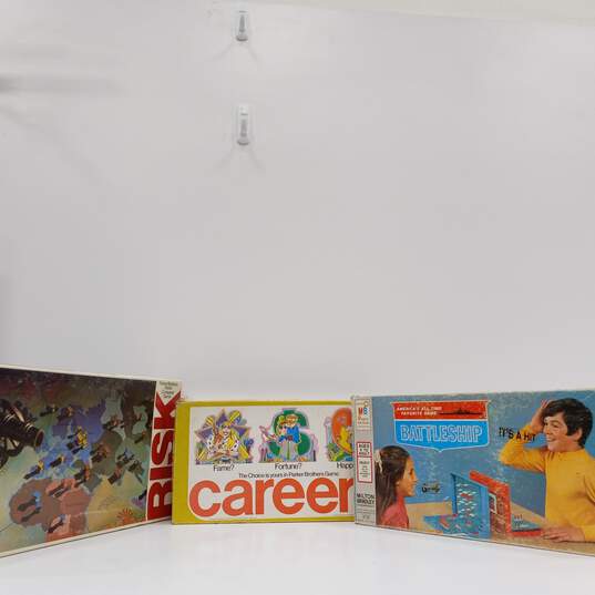 Bundle of 3 Assorted Vintage Board Games IOB image number 1