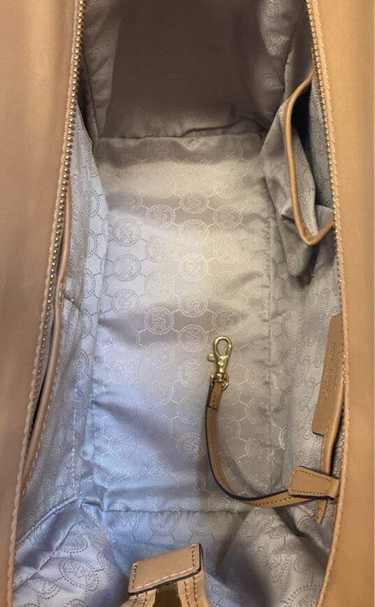 Michael Kors Tan Leather Shoulder Tote Bag image number 5
