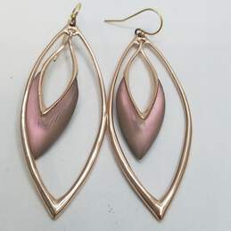 Alexis Bittar Gold Tone Lucite Hand Painted Center Dangle Earrings 9.3g alternative image