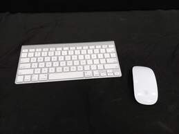 Apple A1314 Keyboard & Mouse