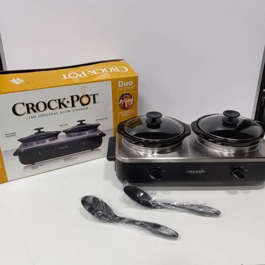 Crock Pot Duo- Two 2.5 Quart Cook & Serve Slow Cooker IOB image number 1