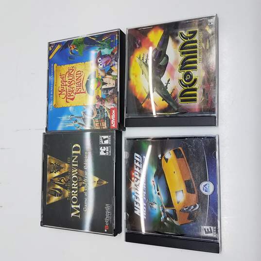 Lot of Eight PC Video Games - Untested image number 3
