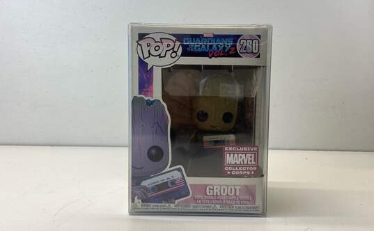 Funko Pop! MARVEL GROOT #260 Exclusive Collector Corps with Protector IOB image number 1