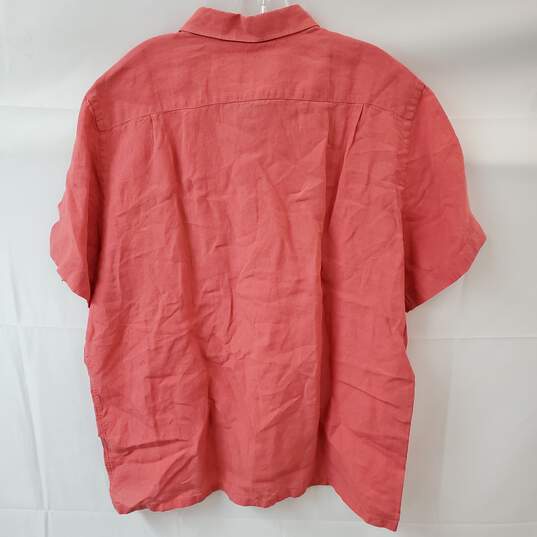 Lacoste Coral Short Sleeve Button Up in Men's Size XL image number 4