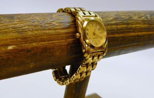 Ladies Bulova Accutron Gold Tone Roman Numeral 7 Jewels Swiss Watch 61.8g image number 1