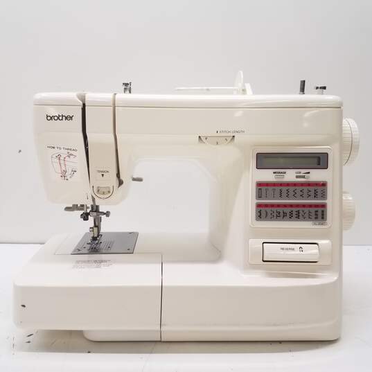 Brother Sewing Machine XL-2027 image number 1