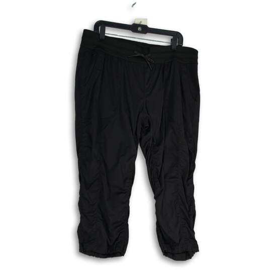 NWT Womens Black Elastic Waist Standard Fit Straight Leg Pull-On Capri Pants XL image number 1