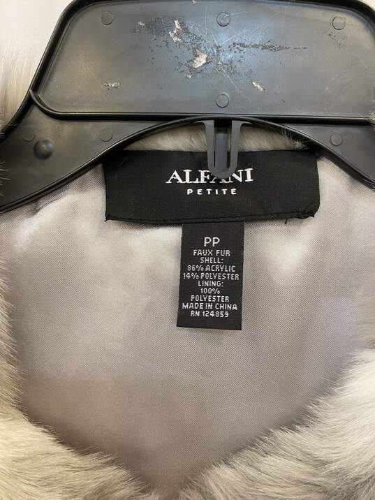 Alfani Gray Women Striped Faux Fur Vest PP NWT image number 3