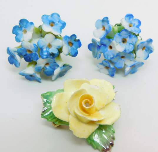 Vintage Aynsley & Fashion China Flower Clip-On Earrings & Brooches 48.3g image number 3