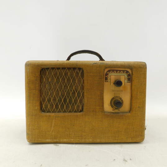 Troubadour Art Deco Radio For P&R image number 1