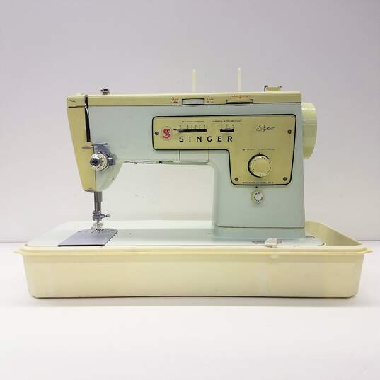 Singer Stylist Sewing Machine Zig Zag Model 413 image number 2