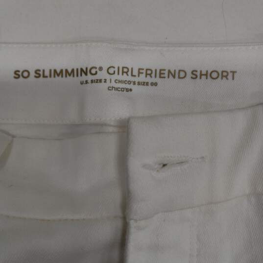 Chico's So Slimming White Denim Girlfriend Shorts US Size 2/Chico's Size 00 NWT image number 5
