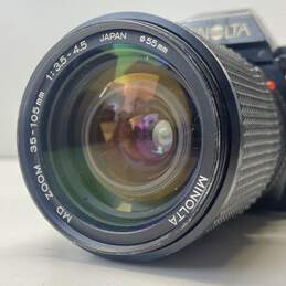 Minolta X-700 SLR 35mm Camera with 35-105mm Lens alternative image