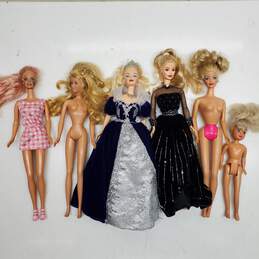 Lot of 6 Vintage Barbie Dolls