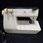 Singer Sewing Machine FOR PARTS or REPAIR image number 4