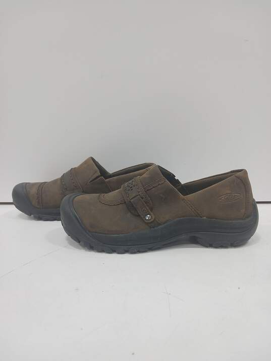 Keen 'Kaci' Brown Slip On Shoes Women's Size 7 image number 2