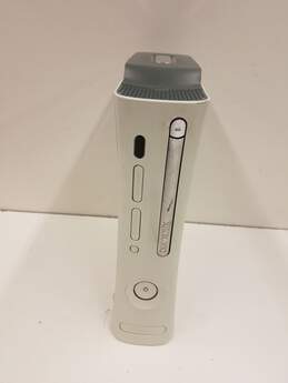 Microsoft Xbox 360 Console For Parts or Repair
