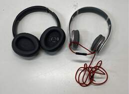 Assorted Audio Headphones Bundle Lot of 2 Beats Sony alternative image