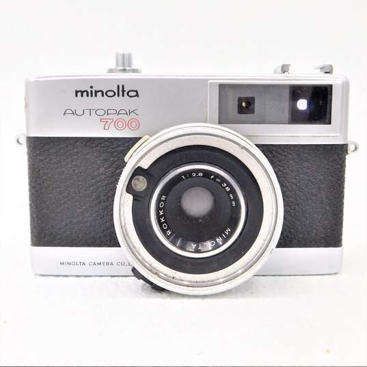Minolta Autopak 700 Film Camera w/ Rokkor 38mm Lens  Half Dollar in Box w/COA image number 2