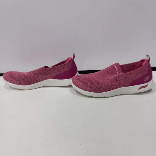 Skechers Women's Arch Fit Refine Pink Sneakers Size 11 image number 2