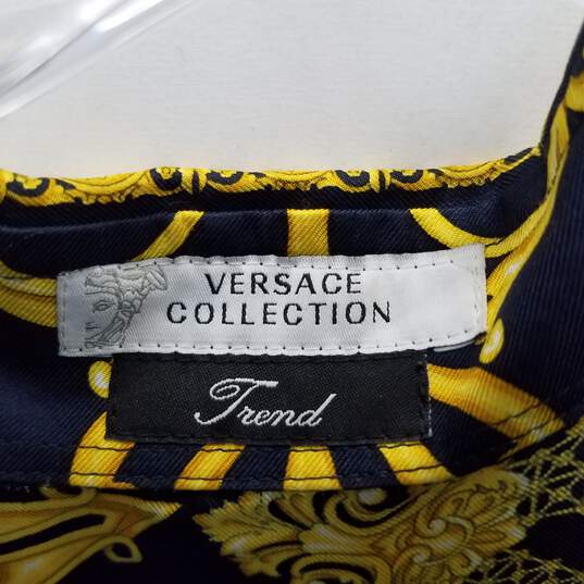 AUTHENTICATED Mens Versace Collection Trend Silk Star Button Up Size 14.5 image number 3