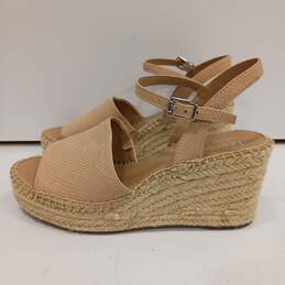 Franco Sarto Women's Tan Woven Wedge Sandals Size 6.5
