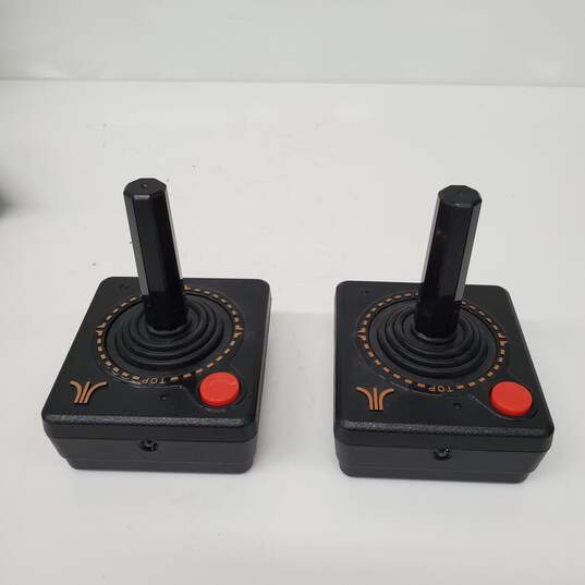 Atari Flashback Classic Console w 2 Wireless Controllers / Untested image number 5