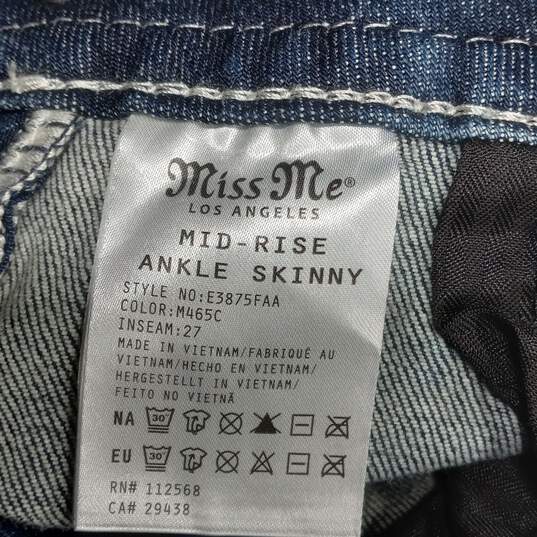 Women's Blue Miss Me Jeans  Size 26 image number 4
