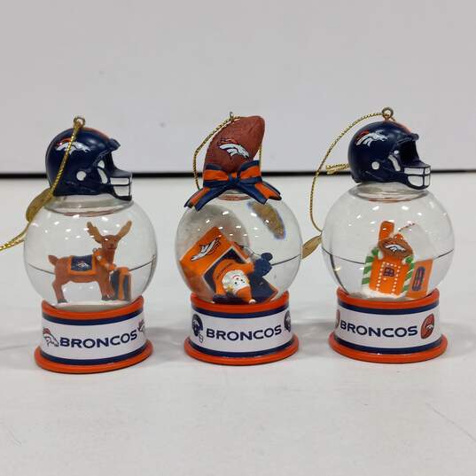 10pc. Set of The Danbury Mint Denver Broncos Football Ornaments image number 5