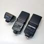 Lot of 3 Assorted Camera Flashes image number 8