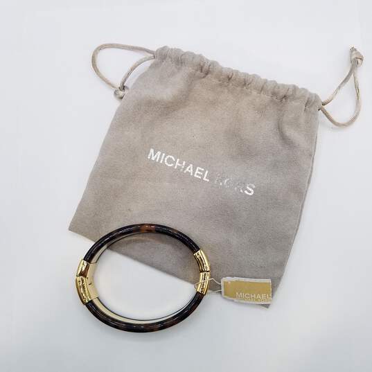 Michael Kors - Est.1981 Gold Tone Fauxtortise  - Shell Hinge 2 1/2 Bracelet W/Tag 53.0g image number 6