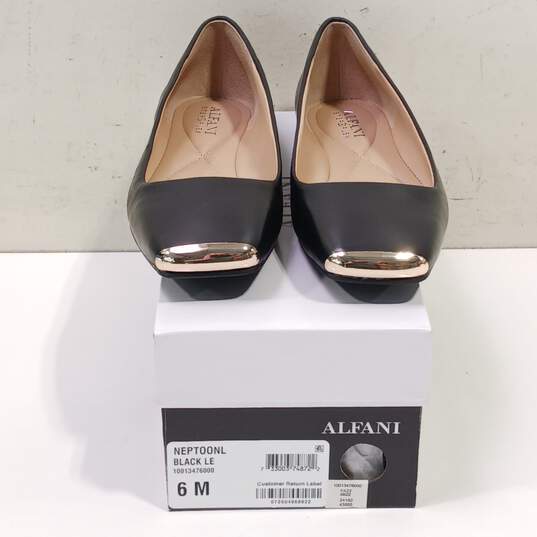 Alfani Neptoon Black Flats Women's Size 6M image number 1
