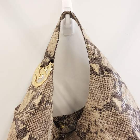 Michael Kors Leather Snake Embossed Hobo Shoulder Bag Beige image number 7