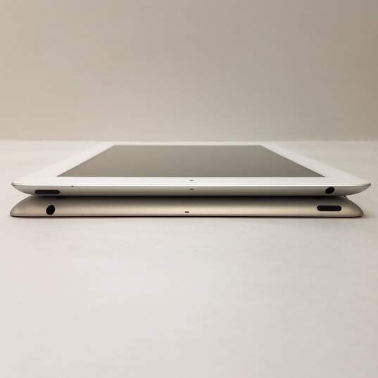 Apple iPad 2 (A1395) - Lot of 2 - LOCKED image number 8