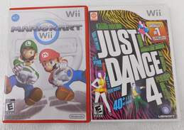 Nintendo Wii With 2 games Mario Kart Wii alternative image