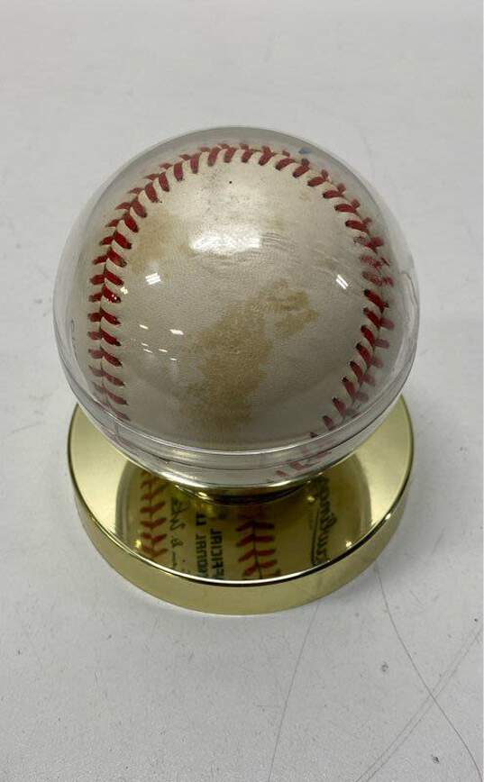 Encased Rawlings Baseball Signed by Willie Mays - San Francisco Giants image number 2