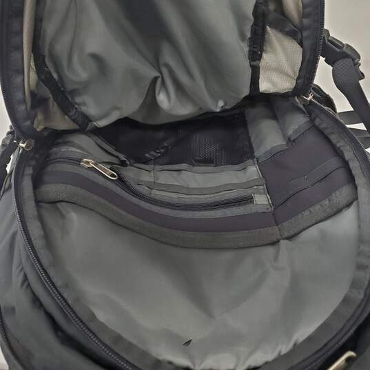 The North Face Borealis Gray 28L Laptop Backpack image number 5