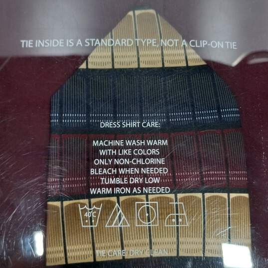 Haggar Men's Dress Shirt & Silk Tie Set Size XL 17 32-33 image number 6