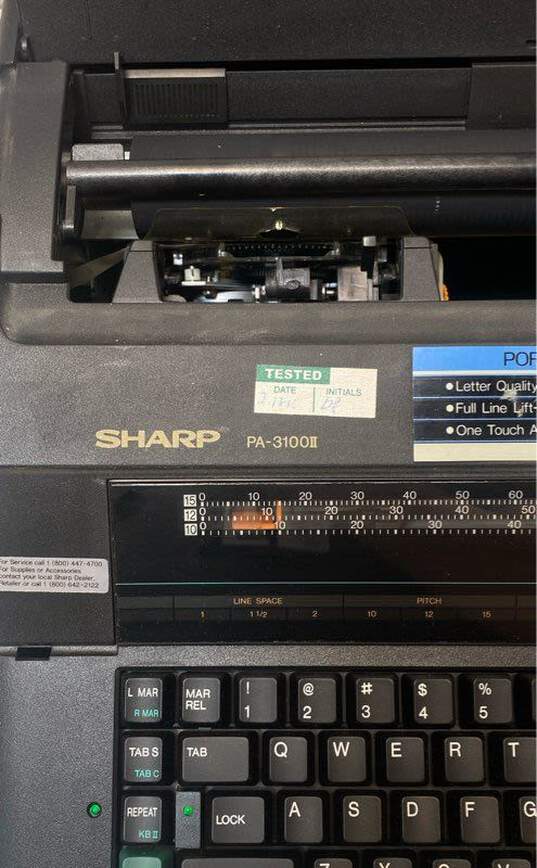 Sharp PA-3100II Portable Electronic Intelliwriter Typewriter image number 2