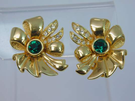 Vintage Swarovski S.A.L. Gold Tone Green & Clear Crystal Bow Clip Earrings 15.7g image number 1