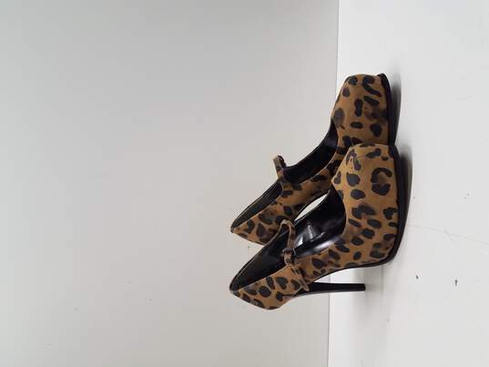 Simply Vera Wang Cheetah Platform Stilettos Size 10M image number 3