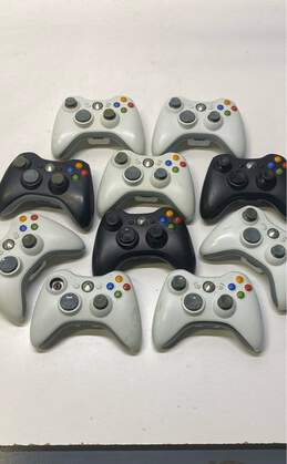 Microsoft Xbox 360 controllers - Lot of 10, mixed color >>FOR PARTS<<