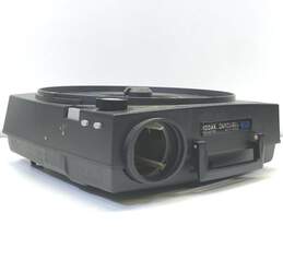 Kodak Carousel 850H 35mm Slide Projector w/80 alternative image