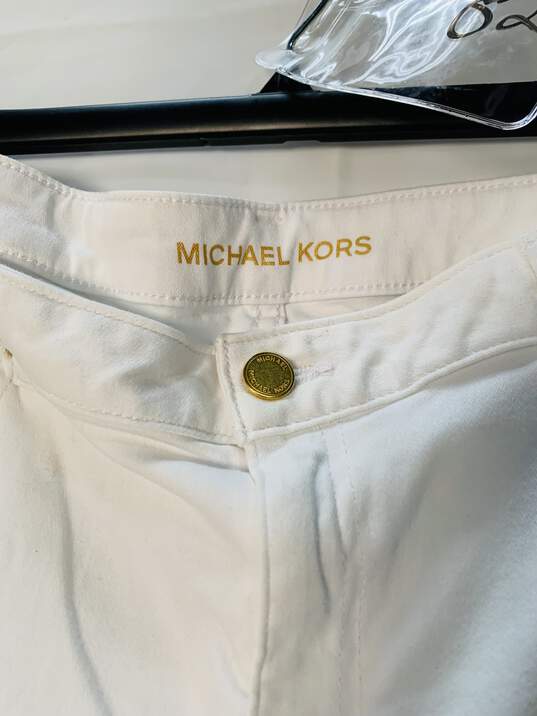 Women's White Michael Kors Cropped Jeans Size: 14 image number 1