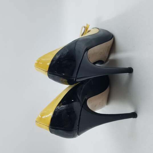 Miu Miu Patent Leather Bow Pumps Women's Sz 7 Yellow/Blk image number 4