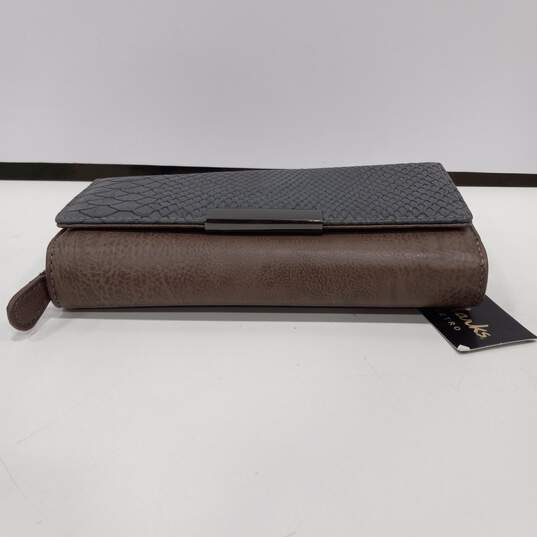 Clarks Grey And Brown Wallet image number 3