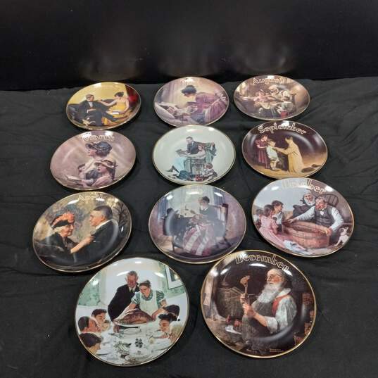 Bundle of 12 Norman Rockwell Monthly Collectable Plates image number 3